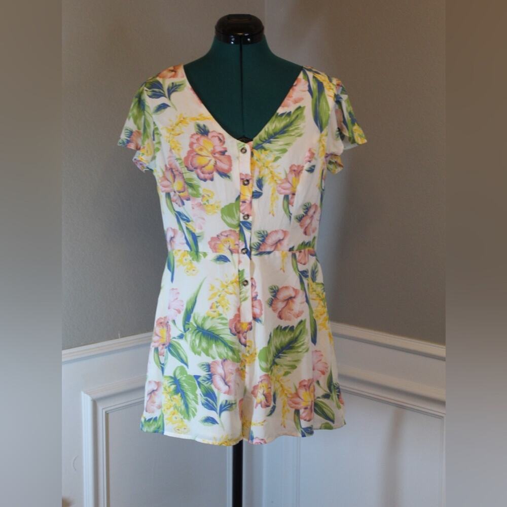 June & Hudson Women’s White Floral Romper - Size Large - Button Front V-Neck